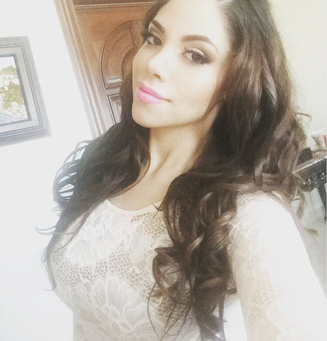 Claudia Guajardo 裸のポルノスター 画像