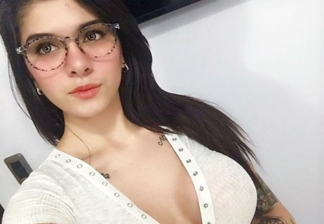 POVティーンオンリーファンズ ホットセックス 画像