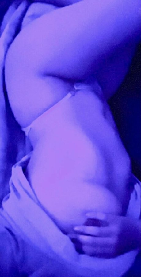 Rasmusyk アダルト女優 画像