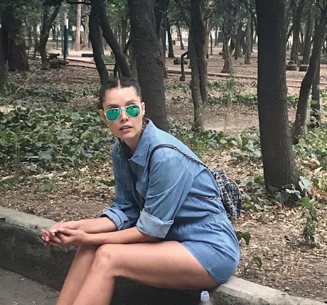 ボスオンリーファン ホットヌード 写真