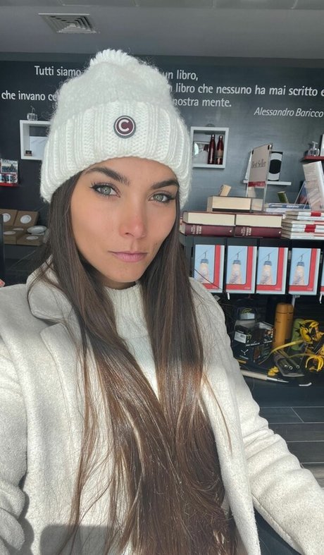 Valentina Grant 高品質スター ギャラリー