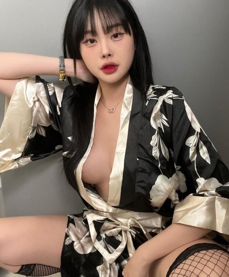 Eunhye Kim ポルノスター 写真