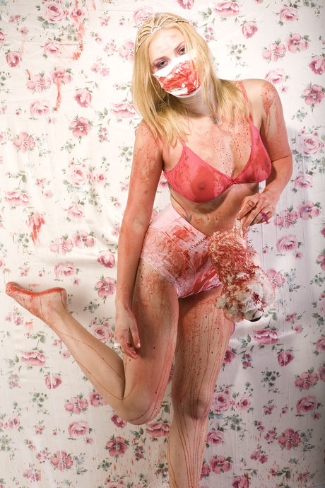 Tina Dubrosky エロティックモデル 写真