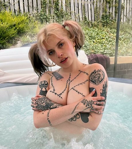 Miss Marilyn 高品質モデル 写真