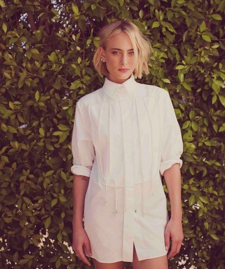Nora Arnezeder ポルノスター 独占 写真