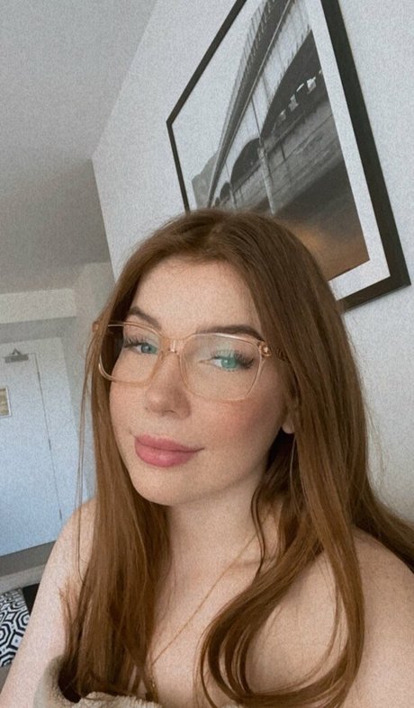 redheadnxtdoor 素敵なスター 写真