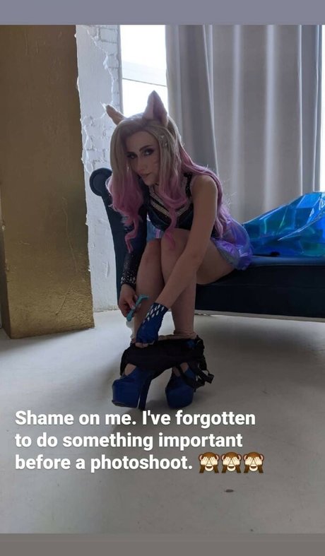 Narga セクシーモデル ギャラリー