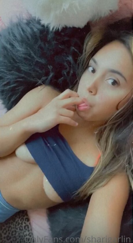 Shari G 高品質モデル 写真