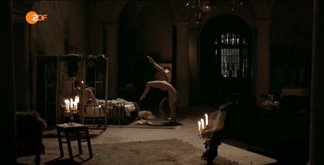 Sonja Gerhardt ポルノスター 裸 画像