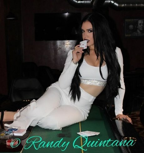 Shaul Guerrero ホットなモデル 写真