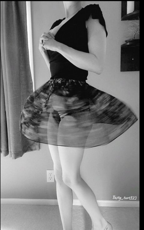 ボールオンリーファン ヌード 画像