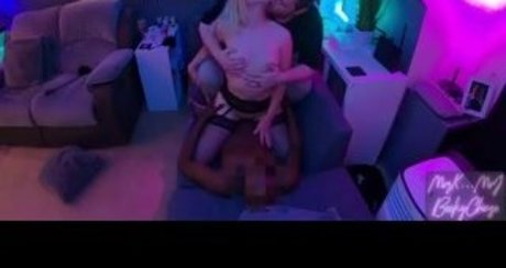 ママオンリーファン HD 写真
