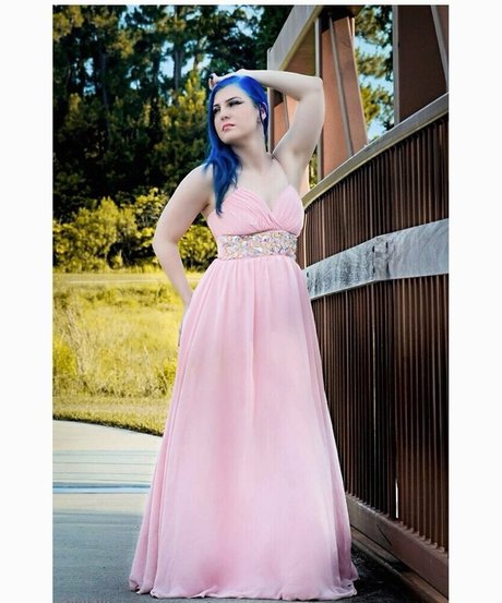 Leva Bates ポルノスター 無料 写真