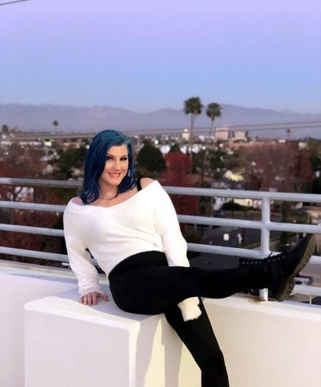 Leva Bates ポルノスター 写真