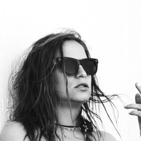 Lonna Manson スター 写真