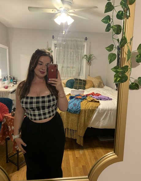 オナニー 潮吹き オンリーファンズ アートポルノ 写真