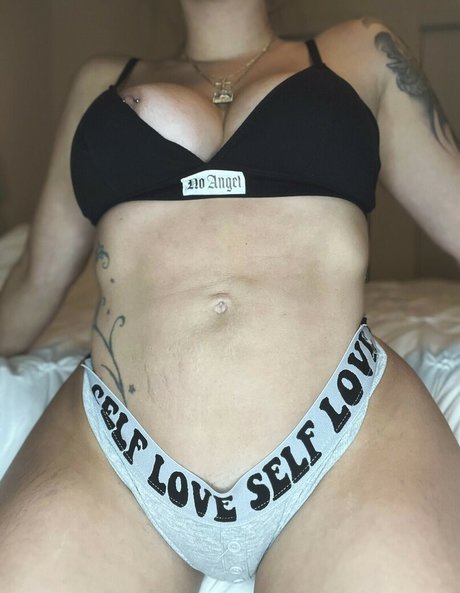 Ashleigh Nic ポルノスター エロティック 写真