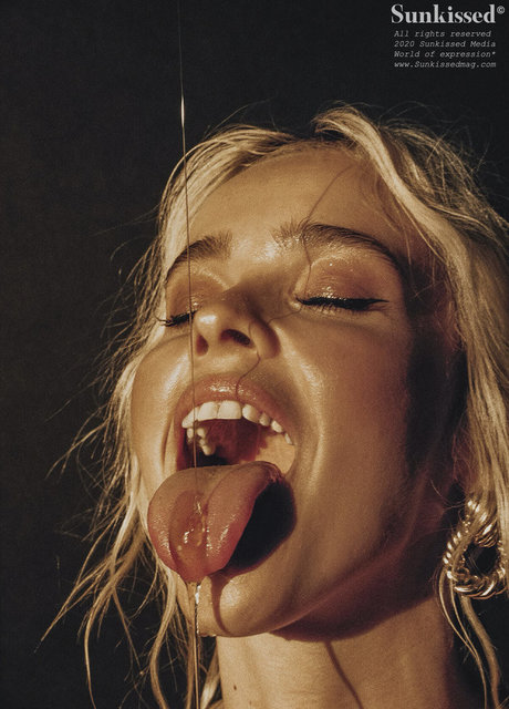 制服オンリーファン 無料ヌード 画像