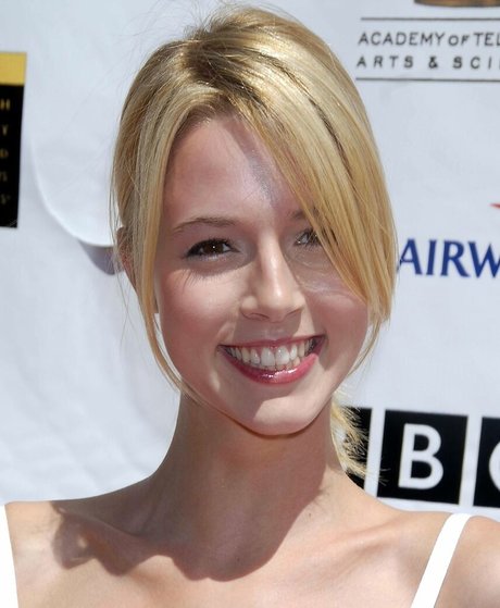 Alona Tal ポルノモデル 写真