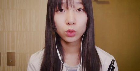 Latte ASMR 美しいモデル ギャラリー