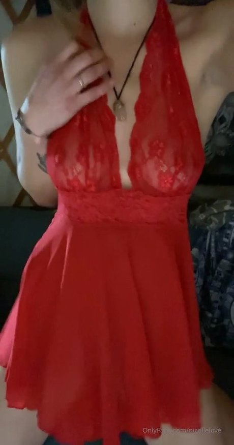 Nicollelove エロティック女優 画像