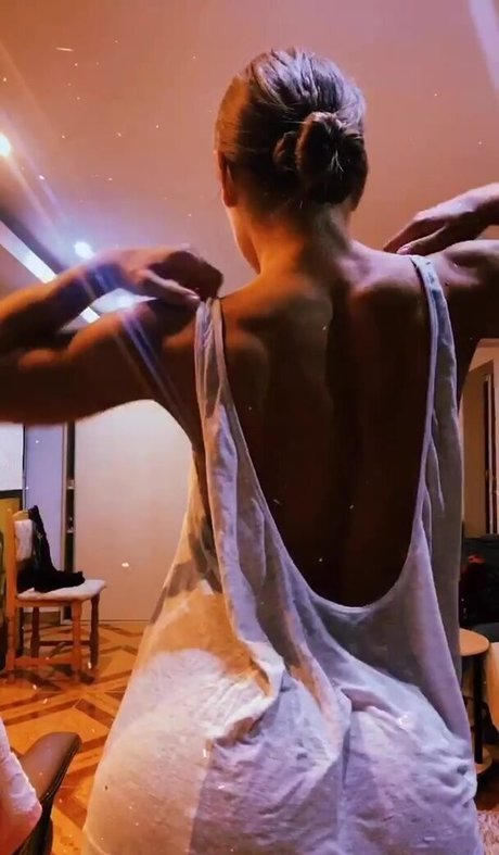 grovu georgiana 無料モデル 画像