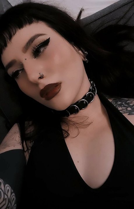 パパ ゲイ オンリーファンズ 美しいヌード 画像