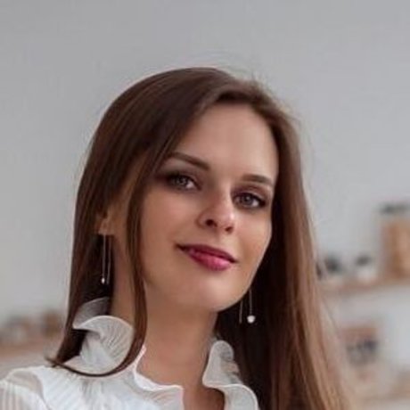 Hana Chomanicova HD女優 アーカイブ
