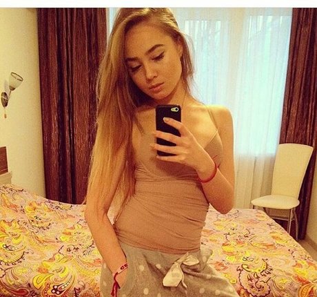 Tatiana Baytalenko 美しいポルノスター ギャラリー