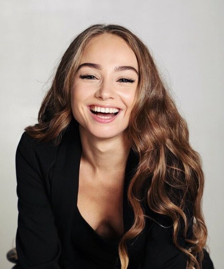 Tatiana Baytalenko ポルノスター HD 写真