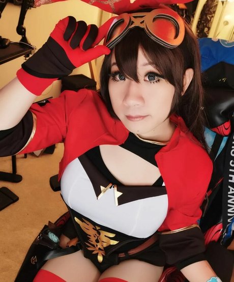 Rinsenpai 美しいポルノスター 写真