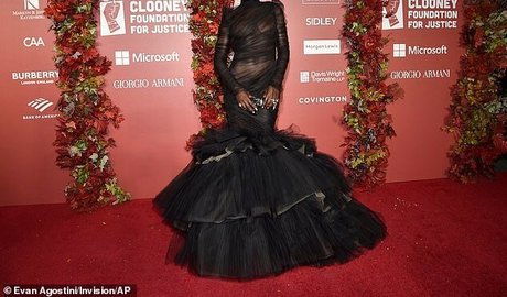Jodie Turner Smith 素敵なモデル 画像