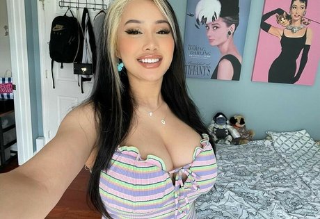 アジアンアマチュアオンリーファンズ ホットポルノ 写真