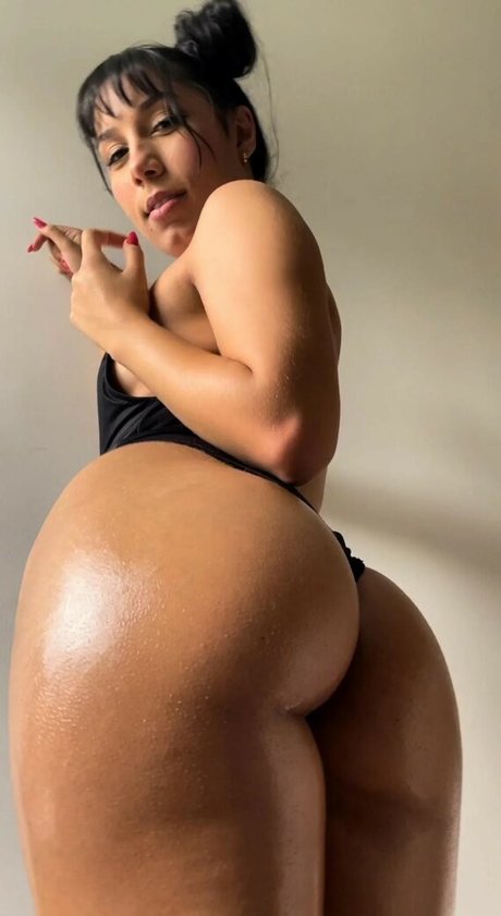 小さいペニスのオンリーファンズ パーフェクト ギャラリー