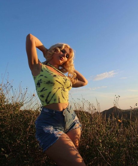amethystfaymusic セックススター 写真