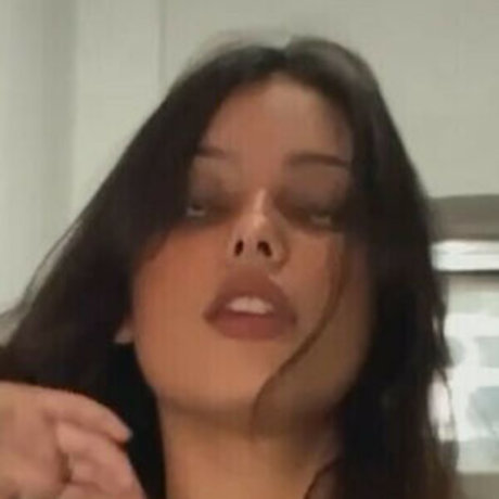 Issa Rodrigues HDスター 写真