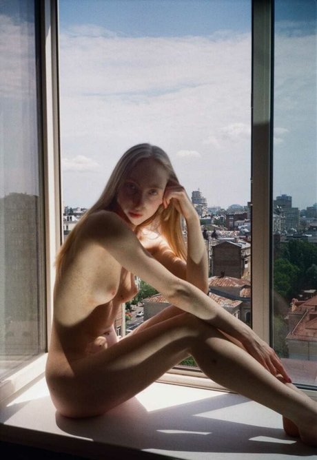 Polina Kobzeva ポルノスター 可愛い 画像