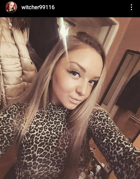 Szloakiai Magyar ポルノスター ホット 写真