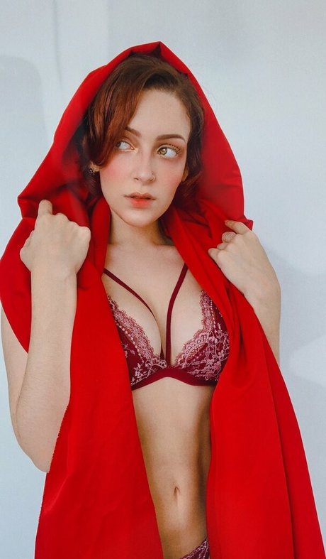 Oriana Leal 裸のポルノスター 写真