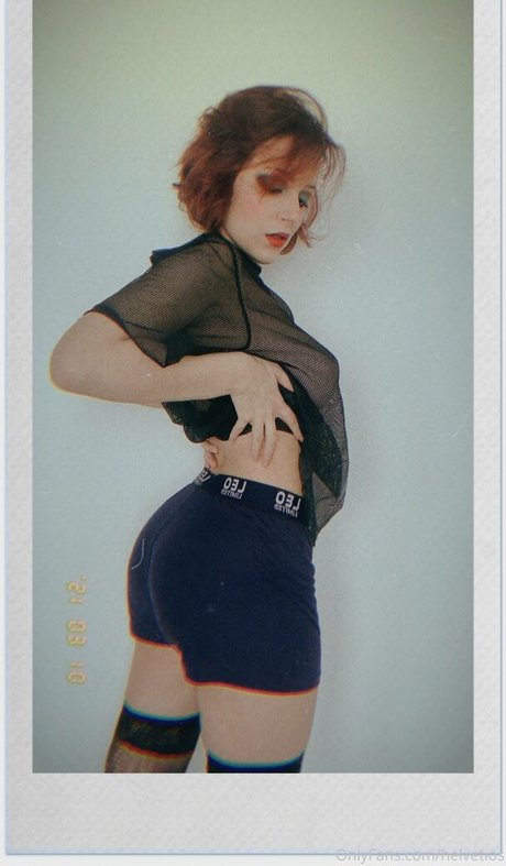 Oriana Leal モデル ギャラリー