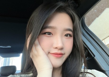 ダブルオンリーファン セクシーヌード 写真