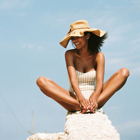 Tina Kunakey ポルノスター ヌード 画像