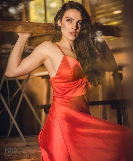 Fine Wolfanguar 美しいポルノスター 写真