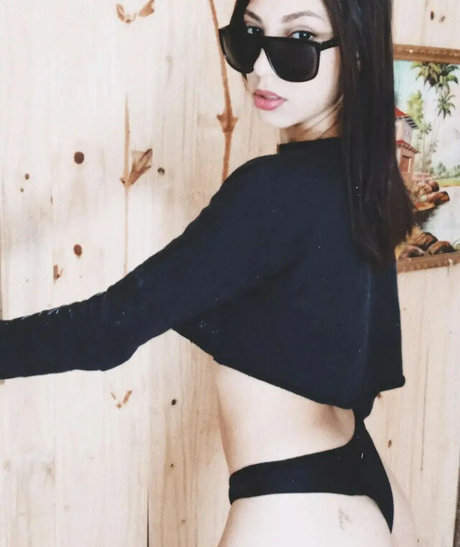 Jaiane Nunes ヌードスター 写真