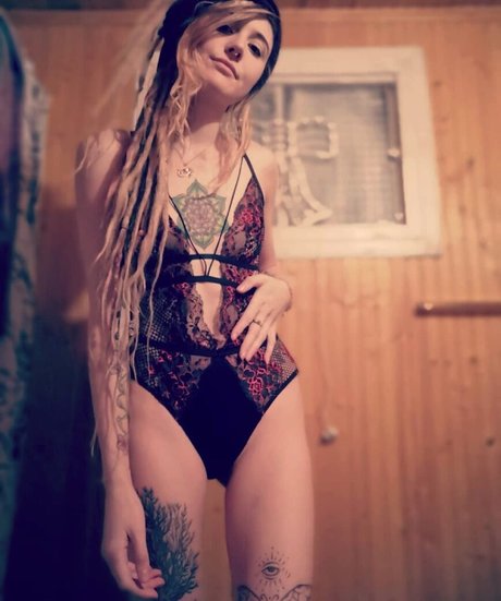 ビキニファックオンリーファンズ ホットポルノ ギャラリー