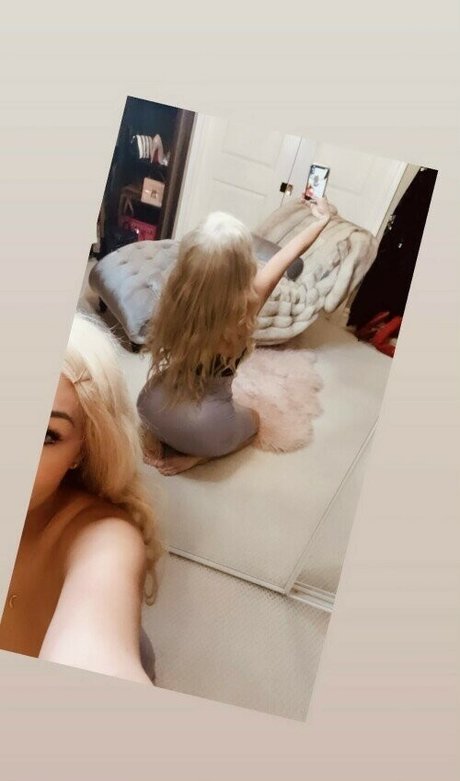 AvyannaLouve セクシーモデル 写真