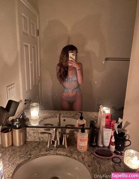 Kylee Tingstrom ホットスター ギャラリー