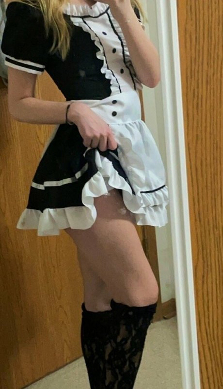 Sissy syd 裸モデル 画像