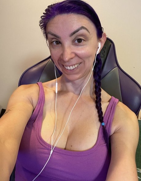 大きな乳首オンリーファンズ 可愛い 画像