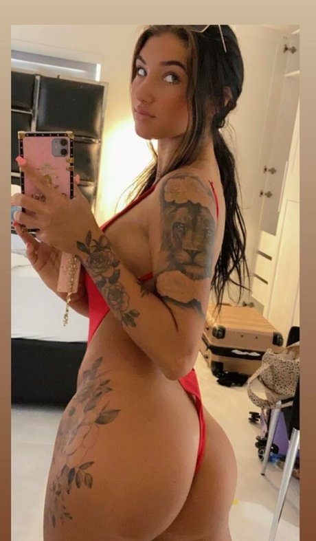 Kylee Deweese 完璧な女優 写真